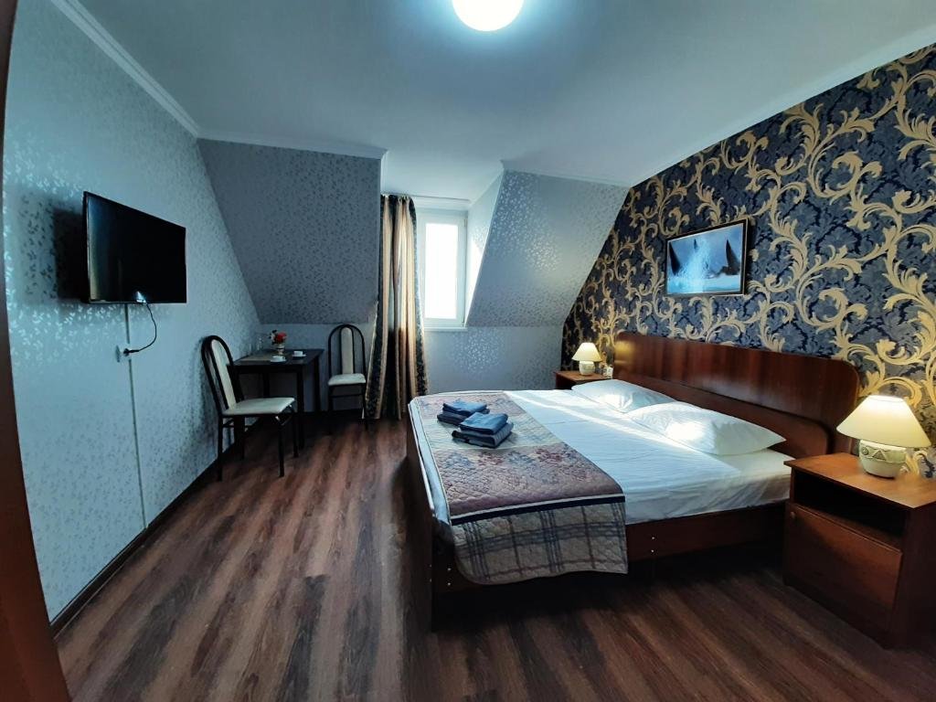 Гагра: Dacha khudozhnikov v Gagre