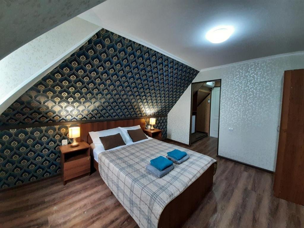Гагра: Dacha khudozhnikov v Gagre