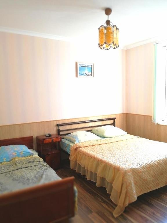 Гагра: Guest House Alpiyskaya 7