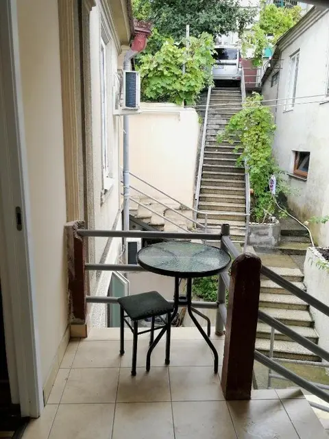 Гагра: Guest House Alpiyskaya 7