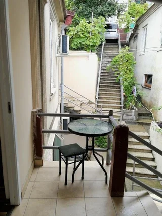 Гагра: Guest House Alpiyskaya 7