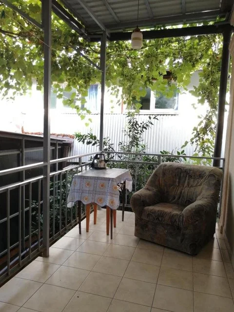 Гагра: Guest House Alpiyskaya 7