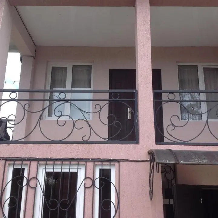 Сухум: Guest house on Kolhoznaya 10