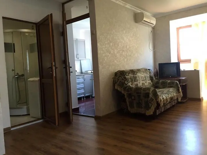 Пицунда: Apartment on Agrba 11