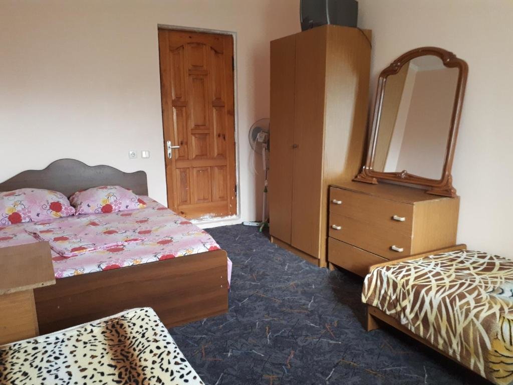 Новый Афон: Guest House Mandarinoviy Rai