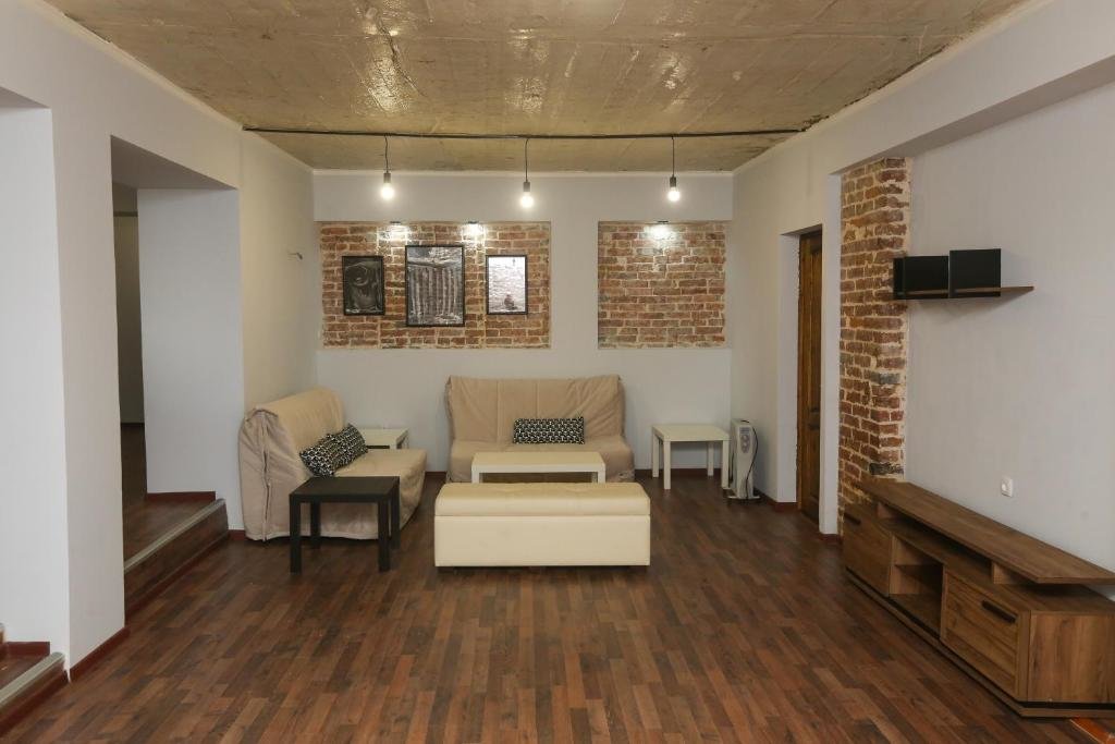 Сухум: Casa-Colina 1 terrasa s vidom na gory i more