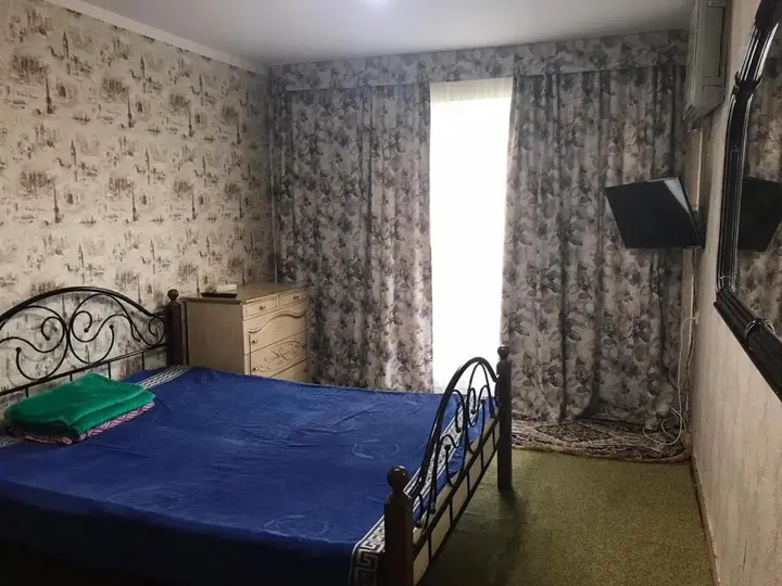 Гагра: Apartment on Abazgaa 49/4
