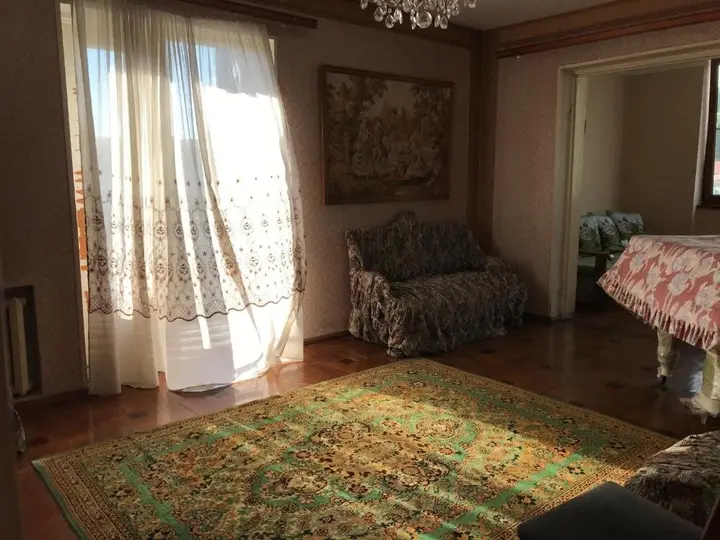 4-h komnatnye apartamenty v tsentre Suhuma — фото 1