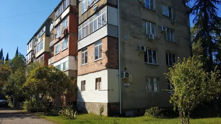 2h komnatnaja kvartira v Pitsunde Agrba 21 korp 2 — фото 4