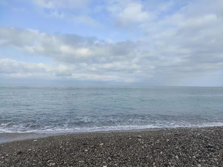 Гагра: 3-h kom kvartira pod kljuch, Gagra