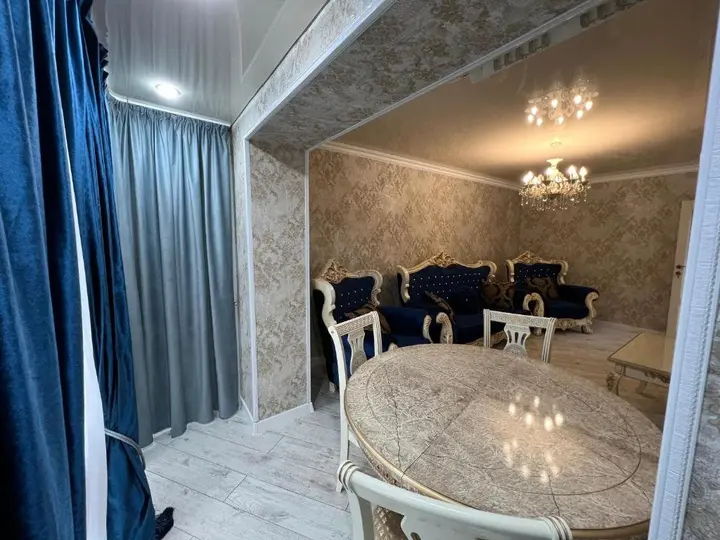 Гагра: Apartamenty Na Abazgaa 37/1