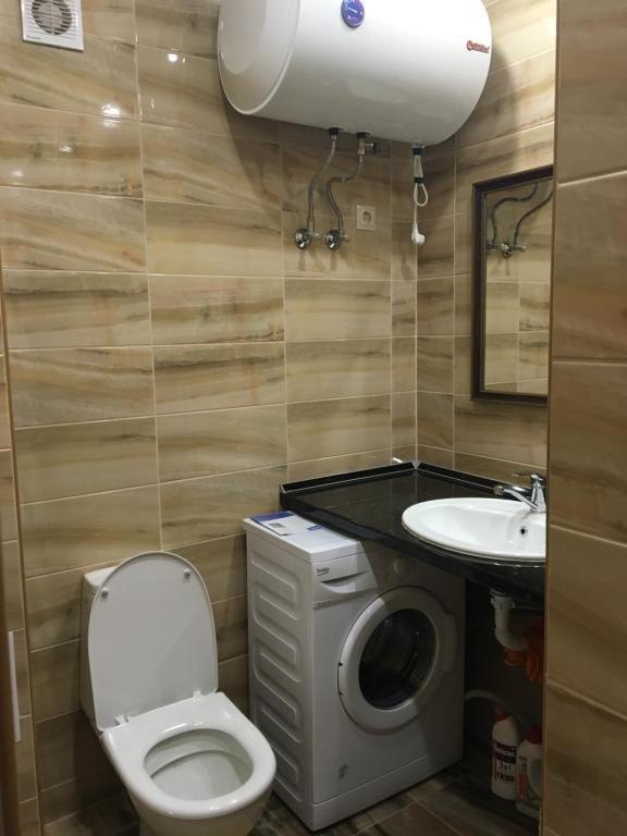 Сухум: Apartment on Agumava 19