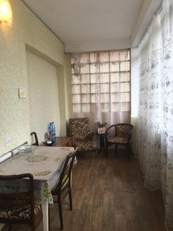 Сухум: Apartment on Imama-Shamilya 4
