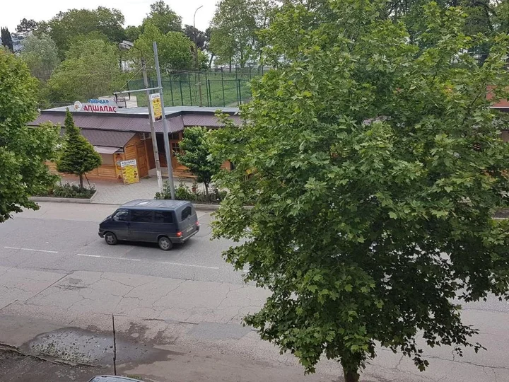 Сухум: Apartments on prospect Mira 148