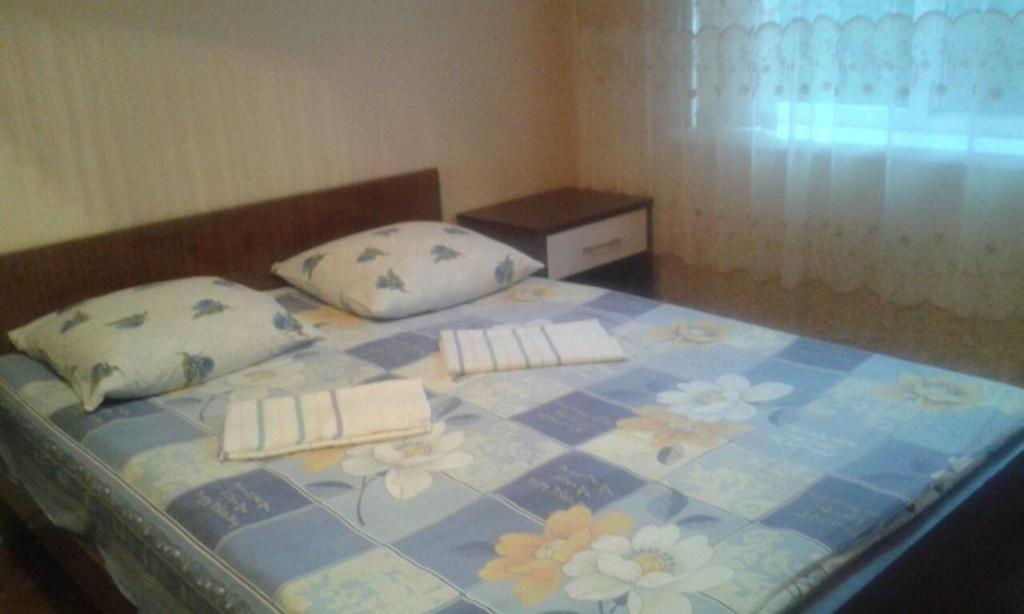 Гагра: Apartment on Abazgaa Street 59/1