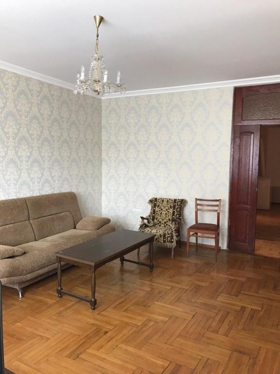 Гагра: Apartment on Abazgaa Street 63/1