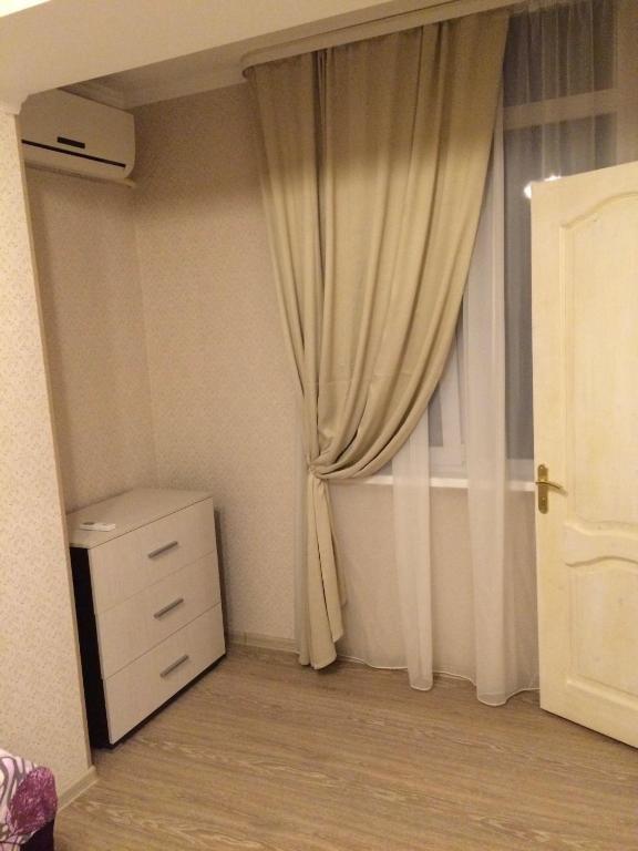 Пицунда: Apartment on Agrba 21/1