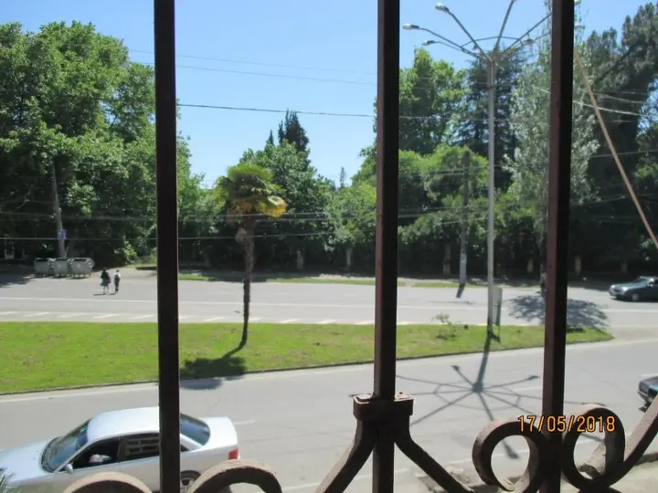 Сухум: Apartment na Akirtava 21