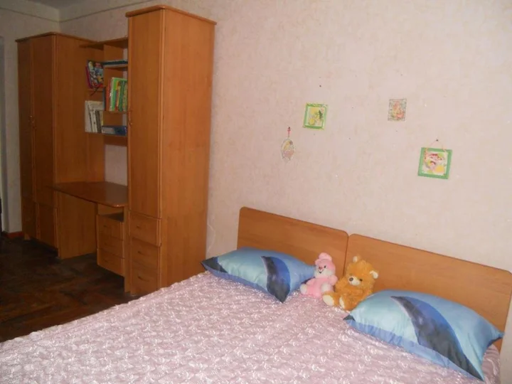 Сухум: 3 room apartment in Sukhum