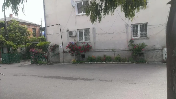 Сухум: 3 room apartment in Sukhum