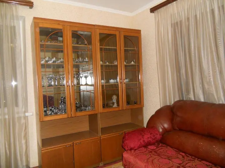 Сухум: 3 room apartment in Sukhum