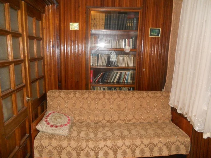 Сухум: 3 room apartment in Sukhum