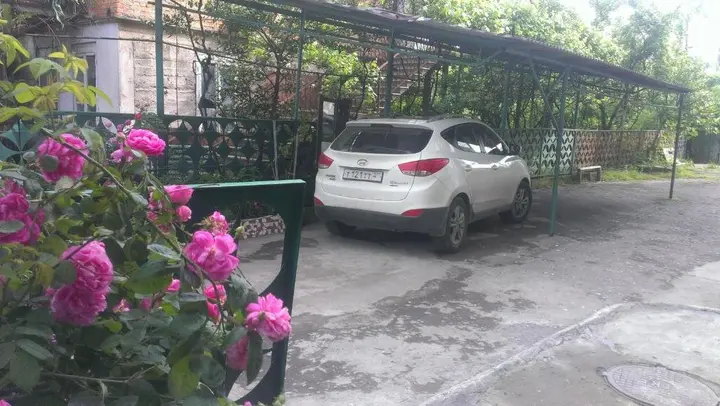 Сухум: 3 room apartment in Sukhum