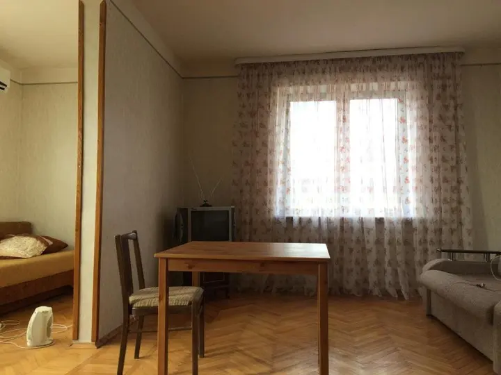 Сухум: Apartment on prospekt Mira 144