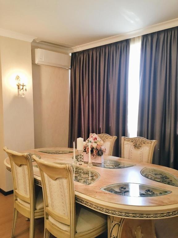 Пицунда: Apartment Pitius Gold