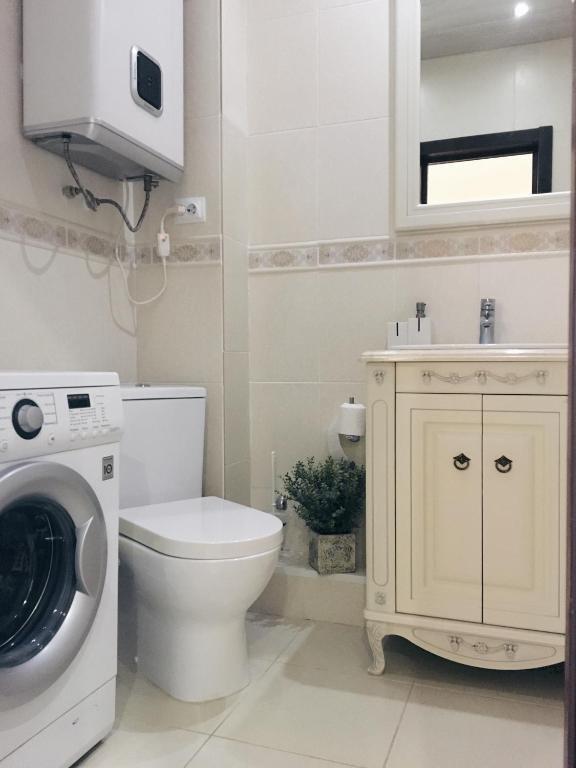 Пицунда: Apartment Pitius Gold