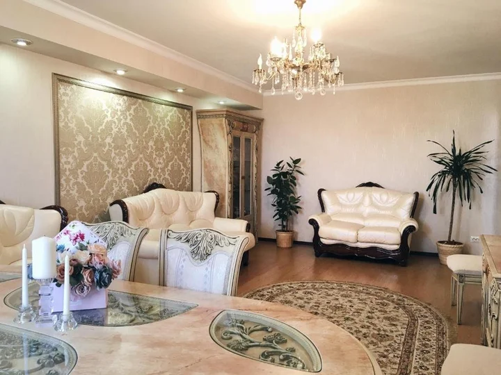 Пицунда: Apartment Pitius Gold