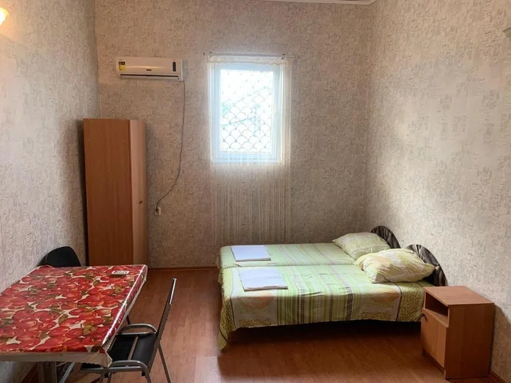 Гагра: Apartment on Morskaya 7