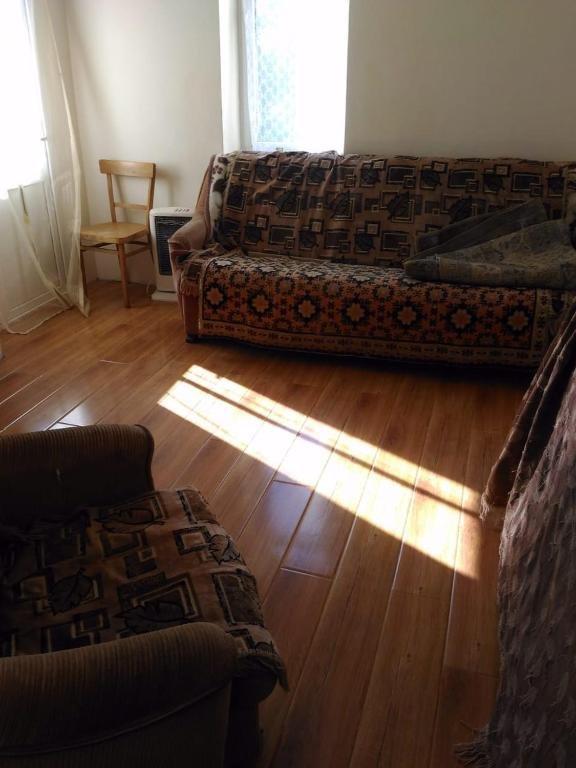 Сухум: 5-minutes to the sea apartment
