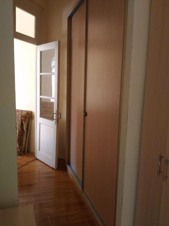 Сухум: 5-minutes to the sea apartment