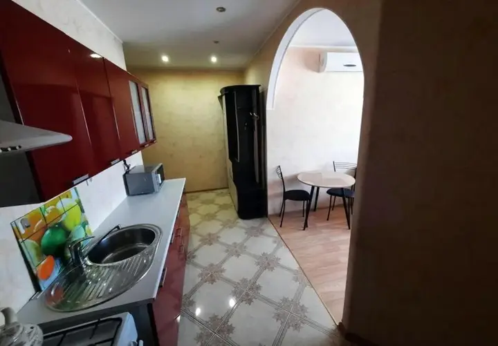 2-room flat on centre of Gagra — фото 2