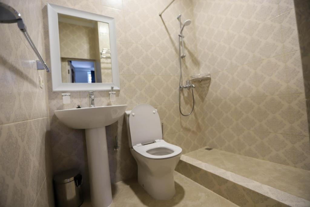 Гагра: Hometel 4 FRIENDS