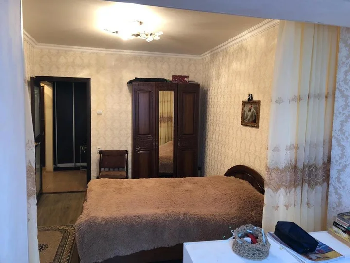 Гагра: улица Абазгаа 61/1