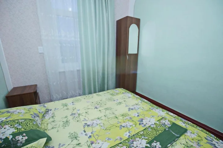Верхняя Эшера: V Gostyah U Anny
