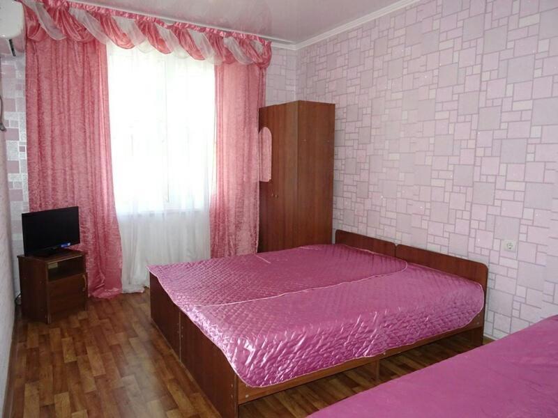 Гечрипш: V Gostyakh U Aidy Gusthouse