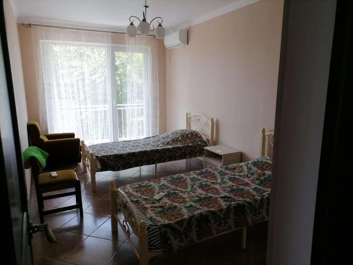 Сухум: Сухум Гостевои Дом Ангелина Под Ключ 3 Комнаты