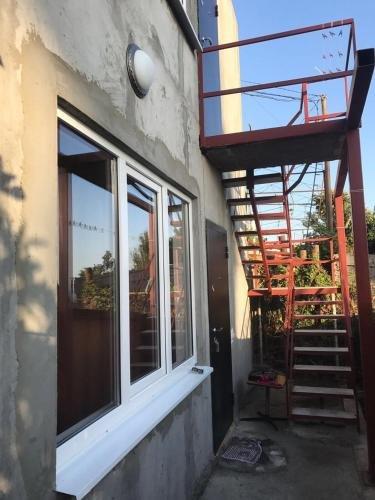 Гагра: Guest House on Geroyev 16 Marta 12