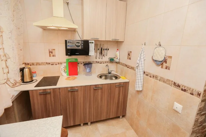 Гагра: Apartment on Abazgaa 37/2
