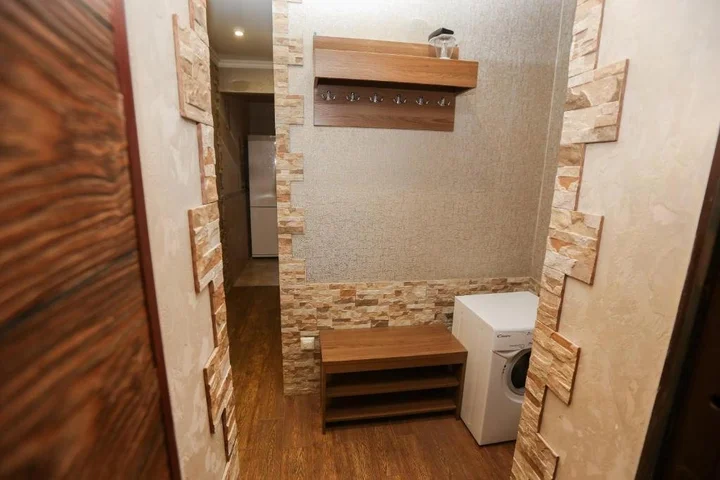 Гагра: Apartment on Abazgaa 37/2