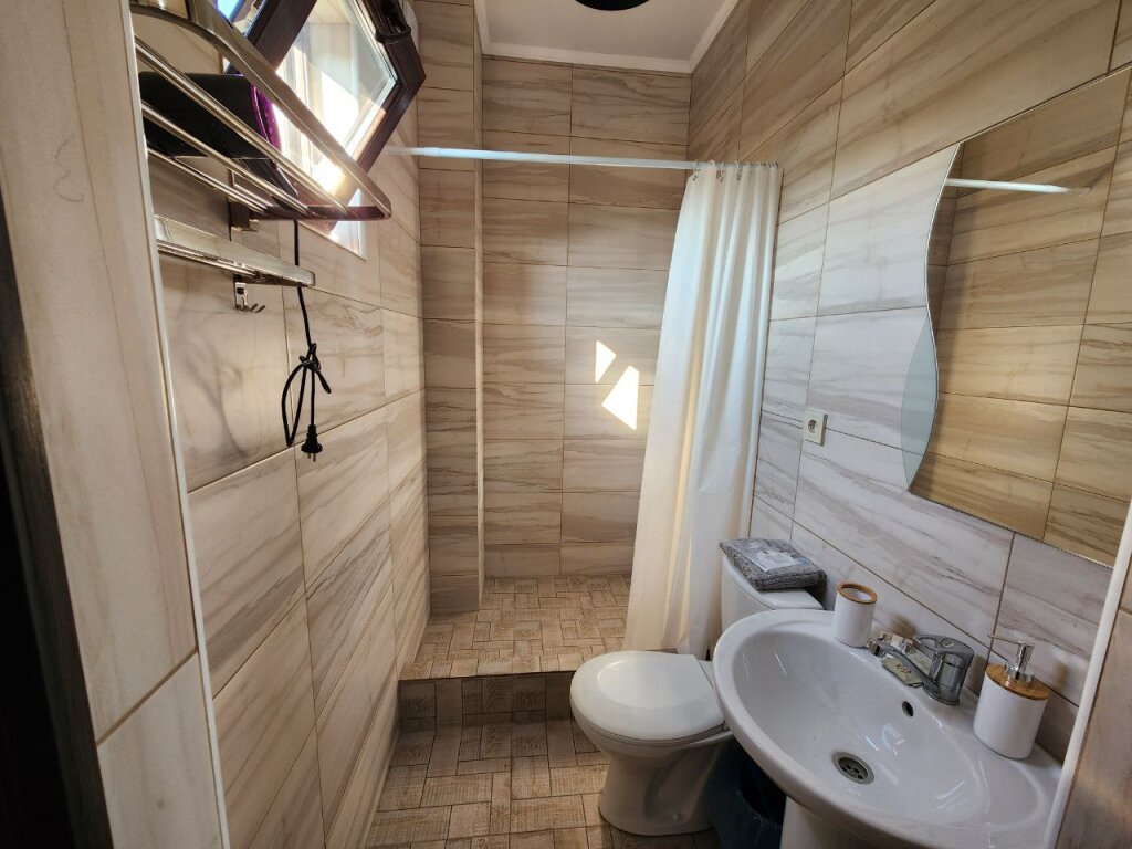 Гудаута: Liana Guesthouse