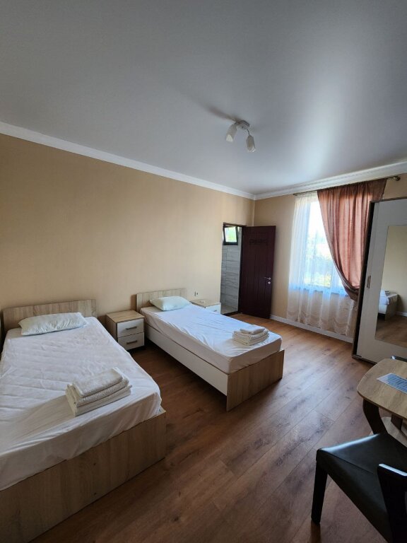 Гудаута: Liana Guesthouse