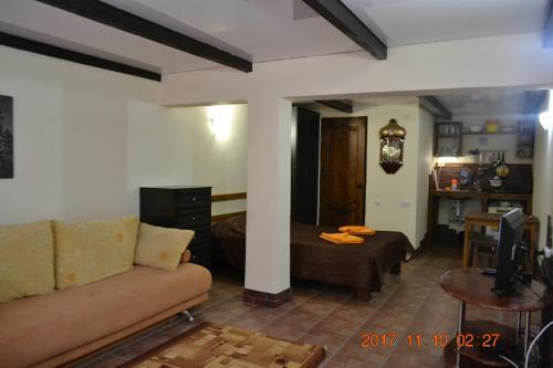 Сухум: U Palycha Guest House