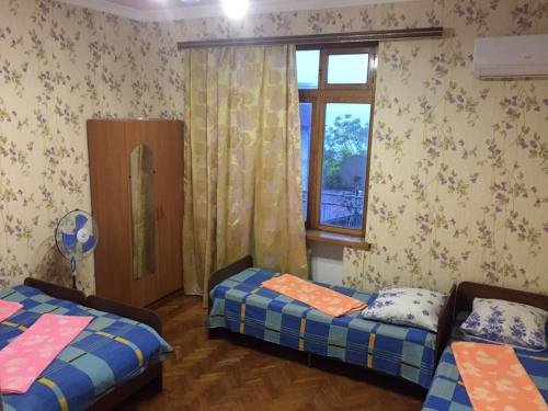 Новый Афон: Guest house Gladiator