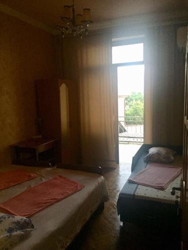 Новый Афон: Guest house Gladiator