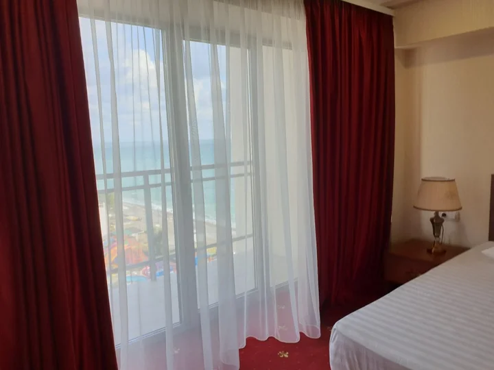 Гагра: Grand Abhaziya Hotel