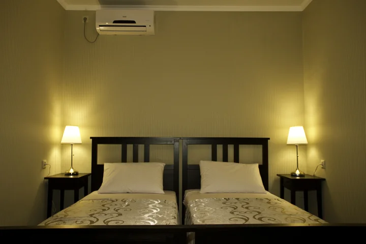 Гагра: Hotel Medoviy